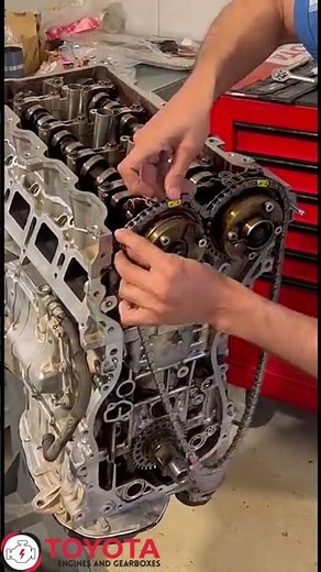 Engine Timing Chain Installation | Toyota Engines And Gearboxes
