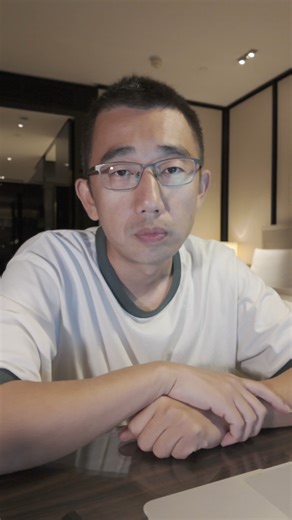 三分多钟的一段L2++智驾演示系统配置：无图+无激光雷达+端到端半年多以前看过一次这次看到就可以公开发表了大家可以看完评论区讨论一下