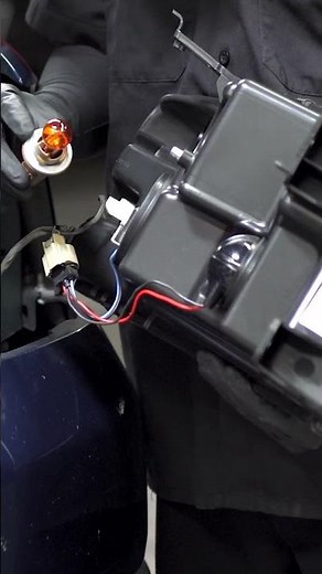 2004-2008 Ford F150 Headlights - Install Spyder Light