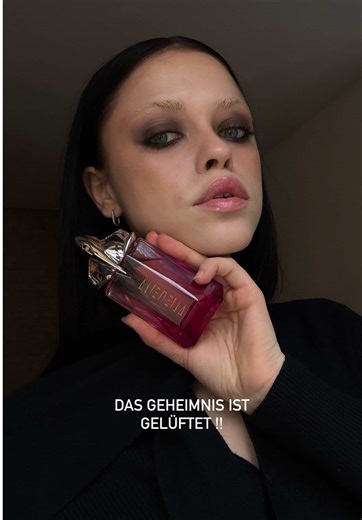 Mugler Alien Pulp: A Fruity Temptation