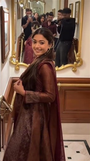 ##trending #viralvideo #love #today #kannadavideos #husband_wife #hubby #couple #kannada