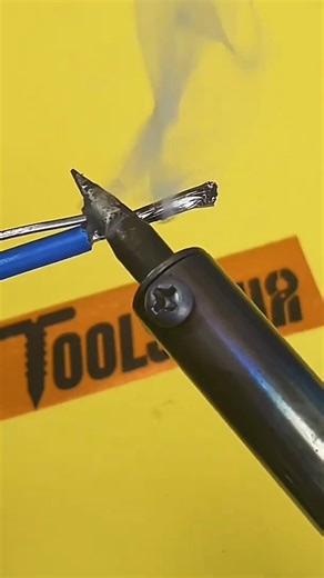 22K views · 298 reactions | How to Use Solder Wick with The Correct Way #toolstour #toolstoday #tooltips #toolhack #diycraft #diytips #toolsforlife #toolkit | Toolstour | Facebook