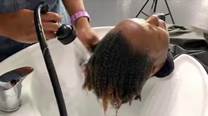 419K views · 1.2K reactions | This 14 Year Natural Sees Her Curl...