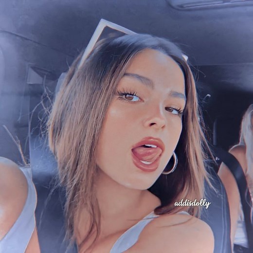 addison rae fan page on Instagram: "ilysm✨❤️ • • • • • #addisonrae #addisoneasterling #addisonraeedit #addisonraeedits #addisonre #itsfromboohoo #tiktok #edits #viral #love #взаимныеподписки #взаимныелайки #лайктайм #видео #лайкай #лайк #лайкивзаимно #кумир #фан #фанаккаунт #одна #обработкафото #likeforlikes #autolike #takipleş #gainwithmchina #takipçikazan #sigodevolta #geritakipvar #explore"