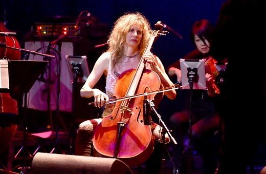 Lori Singer Net Worth 2024: What Is The Actress & Musician Worth?