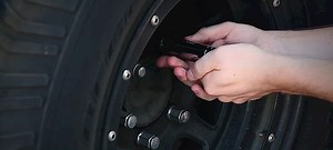 How To Remove A Locking Lug Nut Without The Key - Jalopnik