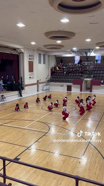 “Battle of the teams” our first outta state competition went a little like this ❤️🖤🚨🫡💋#youth #dance #emergency #competition #blackgirlmagic @MIMiZZy @c.a.m.y.a