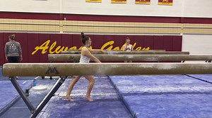 Come for the 𝒷𝑒𝒶𝓊𝓉𝒾𝒻𝓊𝓁 beam routine, stay for the 𝐄𝐏𝐈𝐂 celebration! | Minnesota Women's Gymnastics