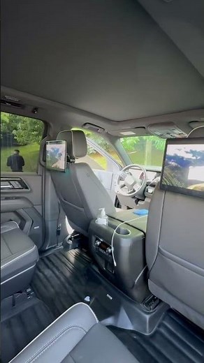 GMC Yukon XL 2025 model 13.5 inch Google certified Android Rear Seat Entertainment System#gmc