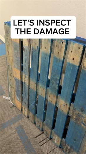 I Found 2 Pallets in the TRASH… What Should I Build? #PalletFurniture #FurnitureFlipping