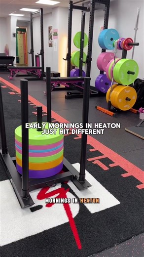 By @newgirlintoon Mornings in Heaton just hit different, especially when they start like this! Call me crazy but I set my alarm early to get to the gym because working out first thing never fails to set me up for the day. I go to Body Image Fitness in Heaton, which has to be the most colourful and welcoming gym in Newcastle. It’s an inclusive space where all bodies are celebrated and there’s no pressure to perform. The morning sessions focus on supportive strength training with options to suit e