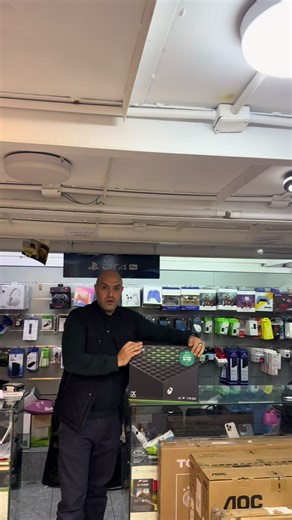 🔥 عرض نااار – الأقوى في عالم الألعاب 🔥 🎮 Xbox Series X الأصلي ⚡ أداء جبار 4K حتى 120FPS 💾 سعة 1TB SSD سرعة خارقة 🚀 تشغيل فوري تحميل سريع جداً 🕹️ تجربة جيل جديد حقيقية 💰 السعر: 2200 شيقل فقط بدل 3000 ⏳ الكمية محدودة – الحق قبل النفاد! 📩 احجز الآن وابدأ اللعب فوراً #Xbox #عروض_نابلس #Gami