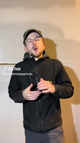 Rénovation du Ford 4000 : Nouvelles Excitantes !