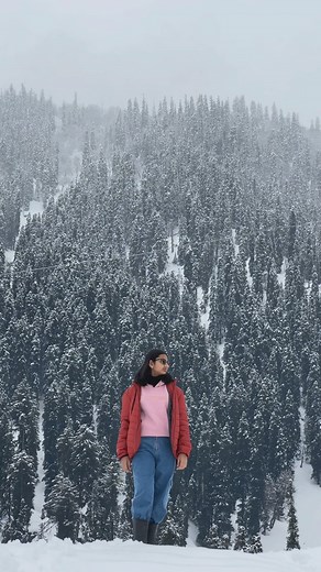 3.1K reactions · 27 shares | DM FOR SHOOT ❤️ . . . . . #trending #reels #viral #feel #love #song #sonamarg #nature #thajwasglaciersonamarg❤️ #singelvideos #lifeline #singel #lifeline #poses #newlook #videography | Umer Kashmir | Facebook