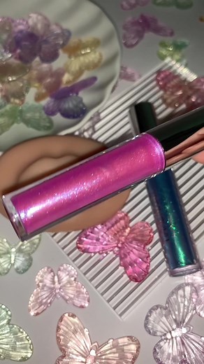 Live now➡️➡️#juicybeauty #makeup #foryou #liquidlipstick #lipgloss #stunning #livestream