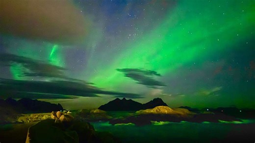 So gelingt das perfekte Foto: Chance auf stärkste Polarlichter des Jahrzehnts  - Frankenpost
