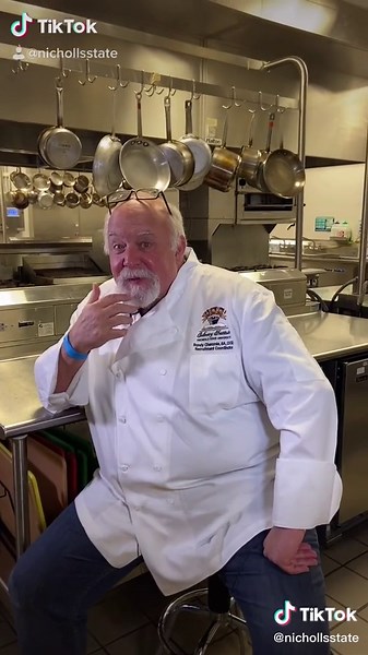 Exploring Culinary Delights at Nicholls State University Campus