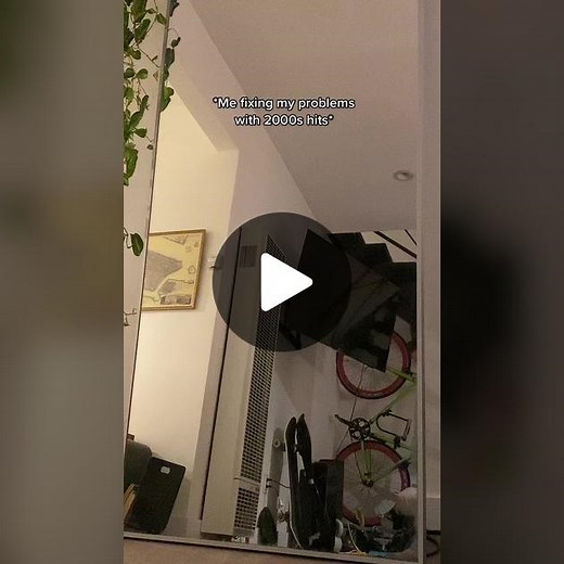 Nostalgic 2000s Hits Playlist