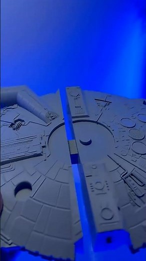 I 3D printed the Star Wars Millennium Falcon… it’s TOO BIG 🚀#starwars #millenniumfalcon