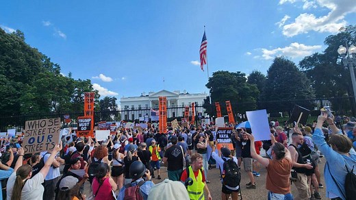 Hundreds march to White House to protest Trump's D.C. crackdown