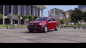 Por dentro y por fuera, el nuevo Chevrolet Sonic lo tiene todo 👌 Conócelo: bit.ly/ChSonic17 | Chevrolet