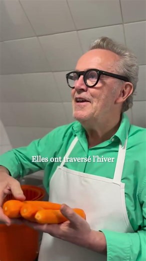 Carrots from last winter… Preserved in fine sand, they survived the cold months.