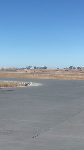 Nice jugs. #p47 #jug #jughead #aviation #aircraft #airplanes #flying #flyby #ww2 #warbirds #mechanic #gofast