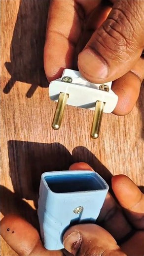 Plug Fix Easy 🔌 | Quick Electric Trick ⚡ #shorts #diy #electrician