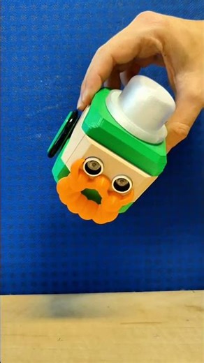 Nothing beats an Otto…Infinite mods, infinite personalities, infinite creativity #toys #danzakuduro