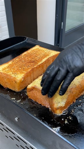 599K views · 1.2K reactions | Pepperoni Pizza Sub! Bite into a flavor explosion  | Chefclub GruB | Facebook