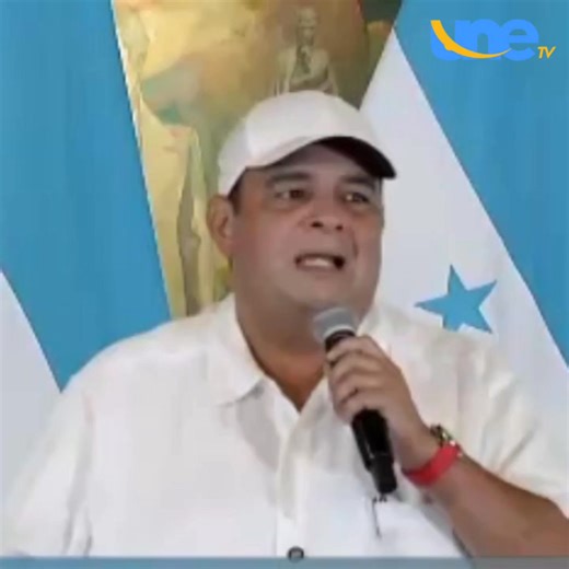 #Nacional | El alcalde Jorge Aldana presentó este jueves el nuevo plan de desarrollo urbano, asegurando que su gestión trabaja con transparencia y visión a futuro para mejorar la movilidad en la capital. “Desde hace más de una década se sabía que para 2024 o 2025 #Tegucigalpa tendría un millón de vehículos circulando, y hoy esa realidad ya nos alcanzó”, señaló Aldana, al destacar los desafíos en la red vial. También mencionó que varias obras inconclusas heredadas de administraciones anteriores r