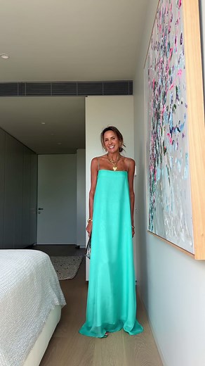 Stunning Summer Party Dresses for Over 40 Style