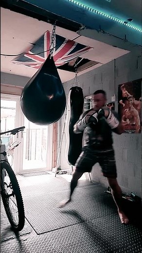 Aqua bag boxing training 🥊speed with angles