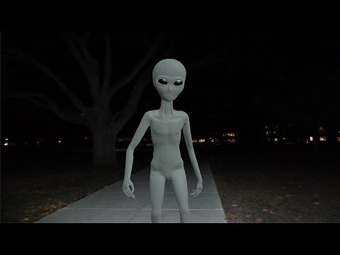 Grey Alien Walking - Green Screen