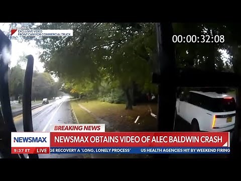 Video shows moment Alec Baldwin crashes car into tree