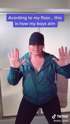 How boys pee #foryou #tiktokmom #sendwine #lifeathome #4u #fyp #viral #boymom #duetme #howboyspee