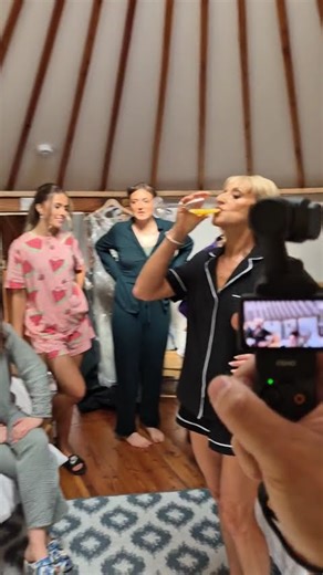 dji osmo pocket 3 in action #wedding #dji #osmopocket