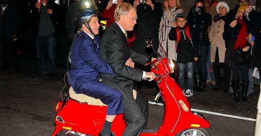 Watch: Look Back at Regis Philbin Dropping in on David Letterman in a Full 'Shrek' Costume