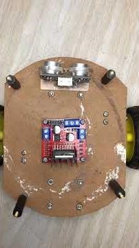 obstacle avoiding robot #arduino #arduinoproject #rccar #robot