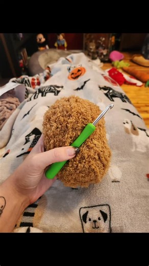 Yesterday I was still not up to moving around much but I wanted to be productive so I grabbed some yarn and made these cuties. Which is your favorite? | Made with Magic by CJ