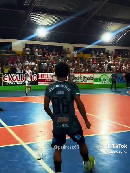 Habilidades Futsal: Dribles dos Lisos