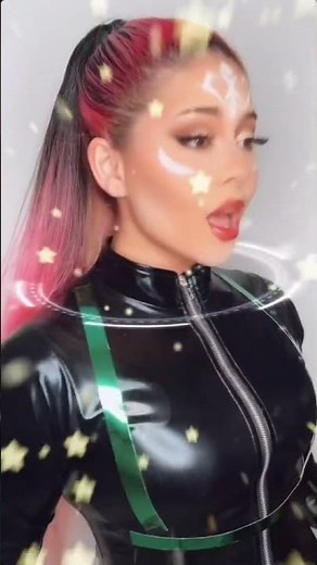 New Ariana Grande Fortnite Skin Cosplay Transformation! 💖✨