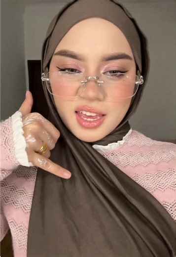 Stunning Graduation Makeup Transition Tutorial