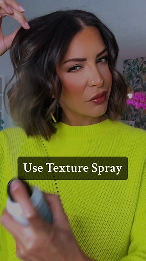 I choose Texture Spray over Hair Spray for a shorter style every time. Why? Texture spray adds grip and volume, giving your hair that effortless, beachy look. Hairspray, on the other hand, locks your style in place with a firm hold. Texture for tousled, hairspray for a polished finish! 💁‍♀️💨 Want to know which texture sprays are my favourite? Comment down below 👇🏼 #haircare #stylingessentials #bobhaircut #bobhairstyles #boblife #classicbob #modernbob #shorthairdontcare #chicbob #texturedbob 