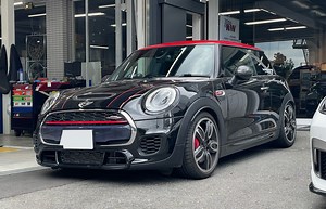 F56 JCW ATF交換。MINIやBMWの横置きEgのATF交換は1.5万km毎を推奨致します。 - ALLZU Motorenbau : アルツモトーレンバウ