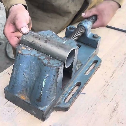 How Lathe Master Built a New Bench Vise From Scratch | Incredible Machining Skills & Fabrication