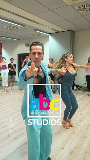 46K views · 936 reactions | 퐍퐔퐎퐕퐎 퐀퐍퐍퐎 퐀퐜퐜퐚퐝퐞퐦퐢퐜퐨 퐜퐨퐧 퐉퐨퐡퐧퐧퐲 퐕퐚퐳퐪퐮퐞퐳...