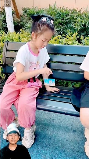 My little brother's ATM card fell‼️