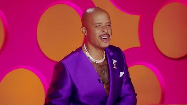 Spoilers ahead! ⚠️ Look over here! 🫵 The top two for this week's maxi challenge lip sync for the WIN to "Made You Look" by Meghan Trainor! 👀 What'd you think? 👇 #DragRace | RuPaul's Drag Race