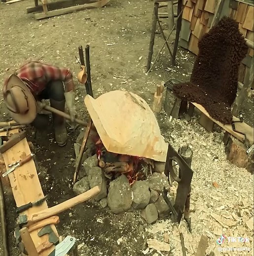 Hidden Log Cabin Build in Mountain Forest — Off-Grid Bushcraft